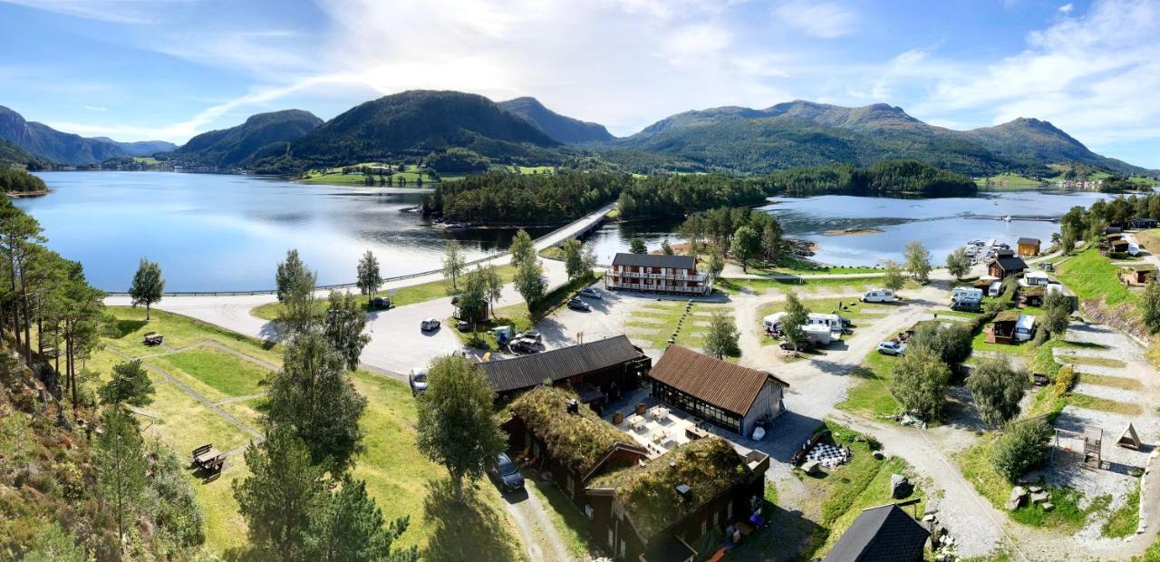 Valsoya Hotell Valsøyfjord Exteriör bild