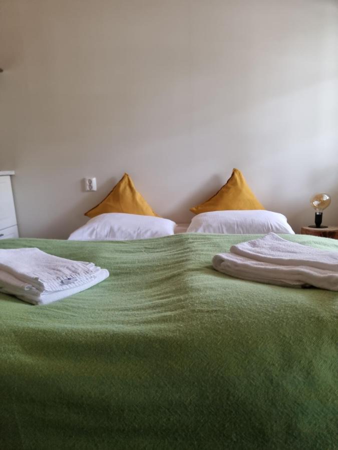 Valsoya Hotell Valsøyfjord Exteriör bild