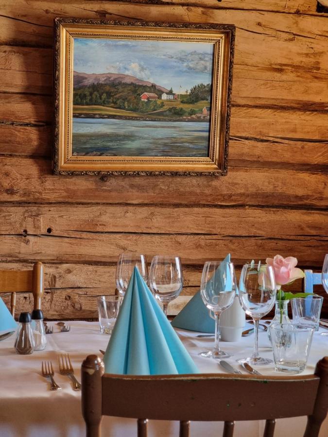 Valsoya Hotell Valsøyfjord Exteriör bild